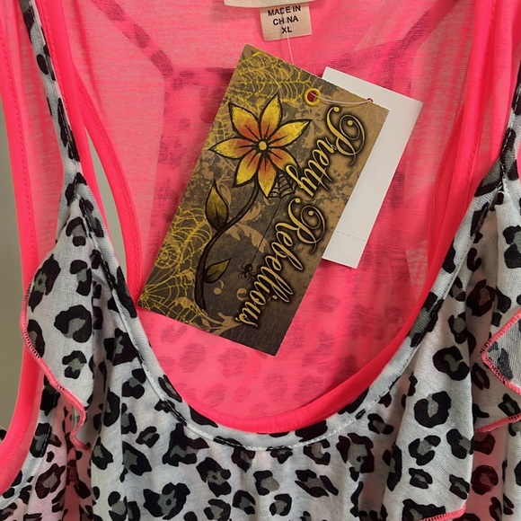 Pretty Rebellious Two piece tank top - Picture 3 of 9